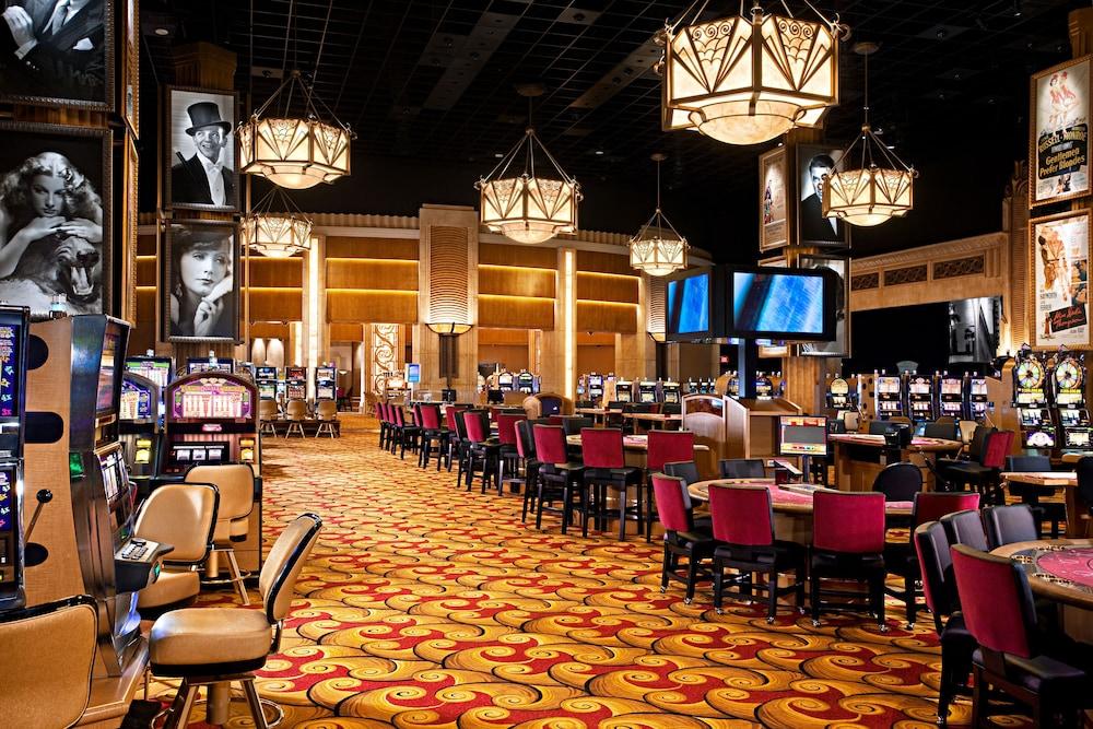 Hollywood Casino Lawrenceburg Hotel Exterior foto