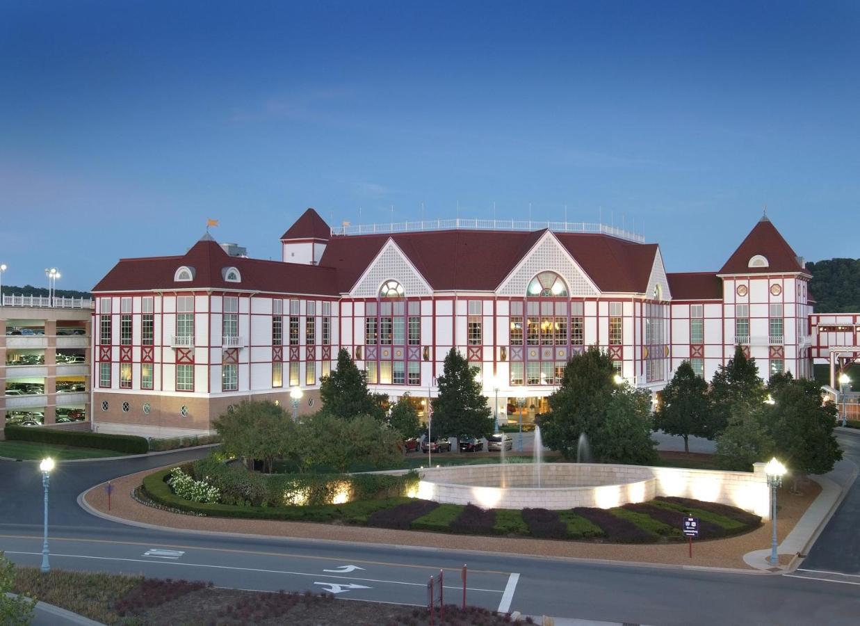 Hollywood Casino Lawrenceburg Hotel Exterior foto